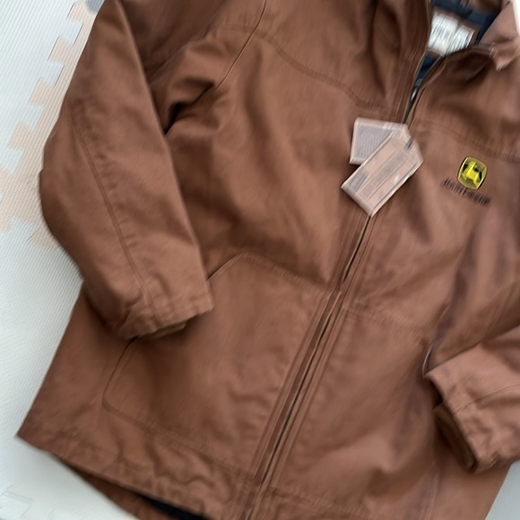 Destinations John Deere NEW Harvester Works Jacket Coat Size M Quilted Interior - Picture 3 of 11